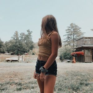 Meet your Posher, Laila